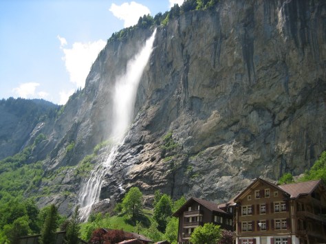 lauterbrunnen-valley